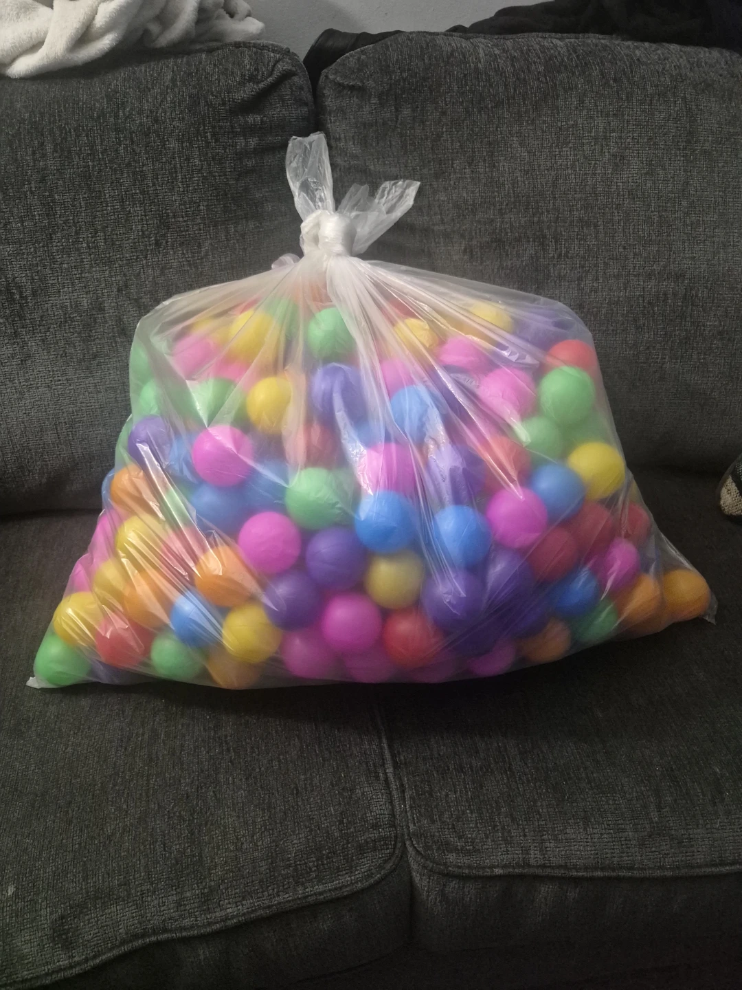 244 ball pit balls