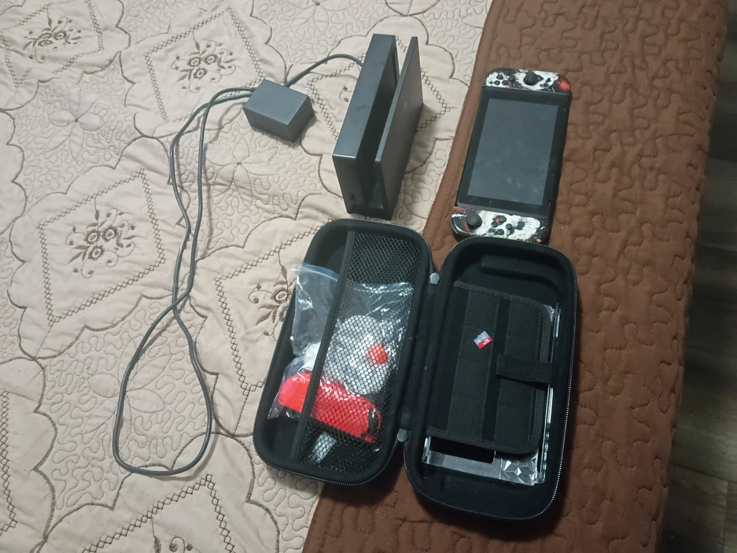 Nintendo switch - photo 2