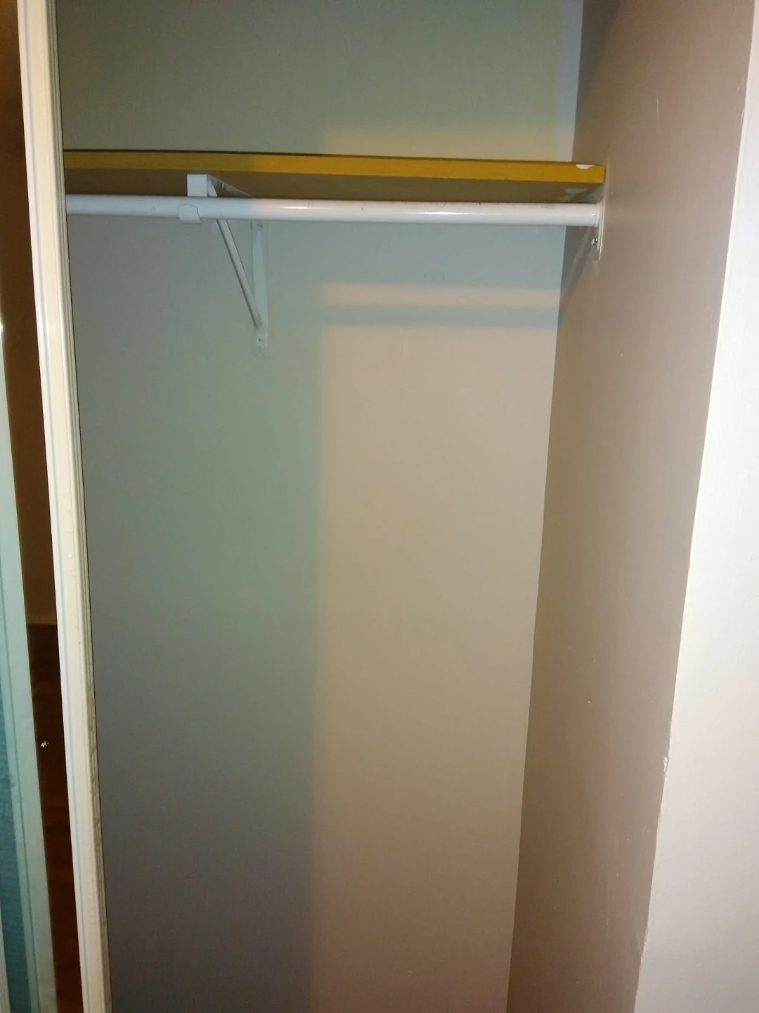 2 bedroom 1 bathroom basement for rent - photo 5