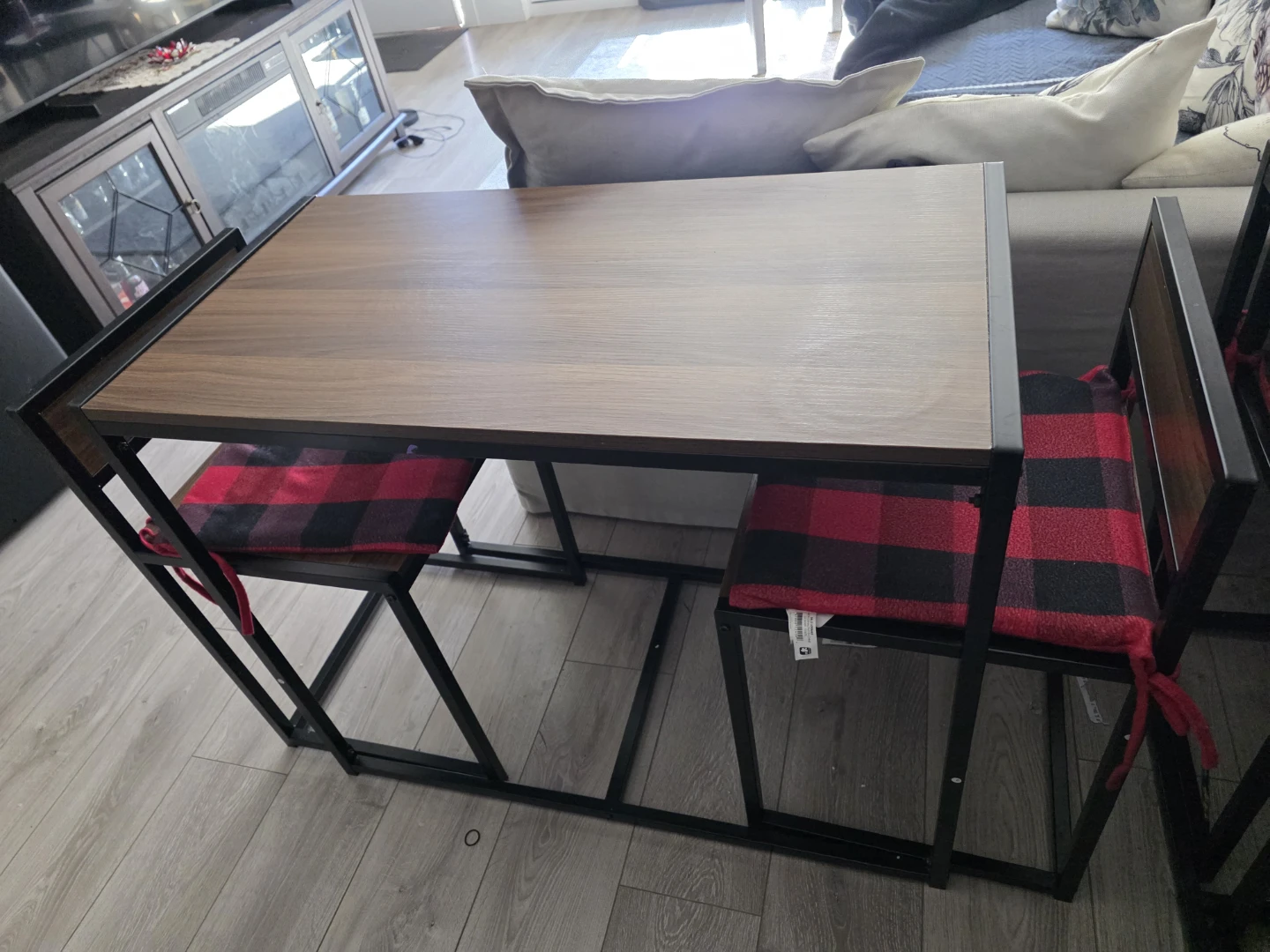 Inside or outside table - photo 5