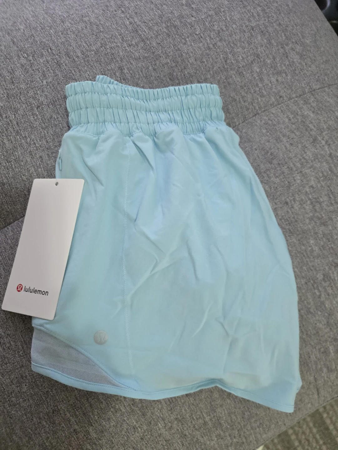 Lululemon Light Blue Hotty Hot Shorts Size 4 - photo 3