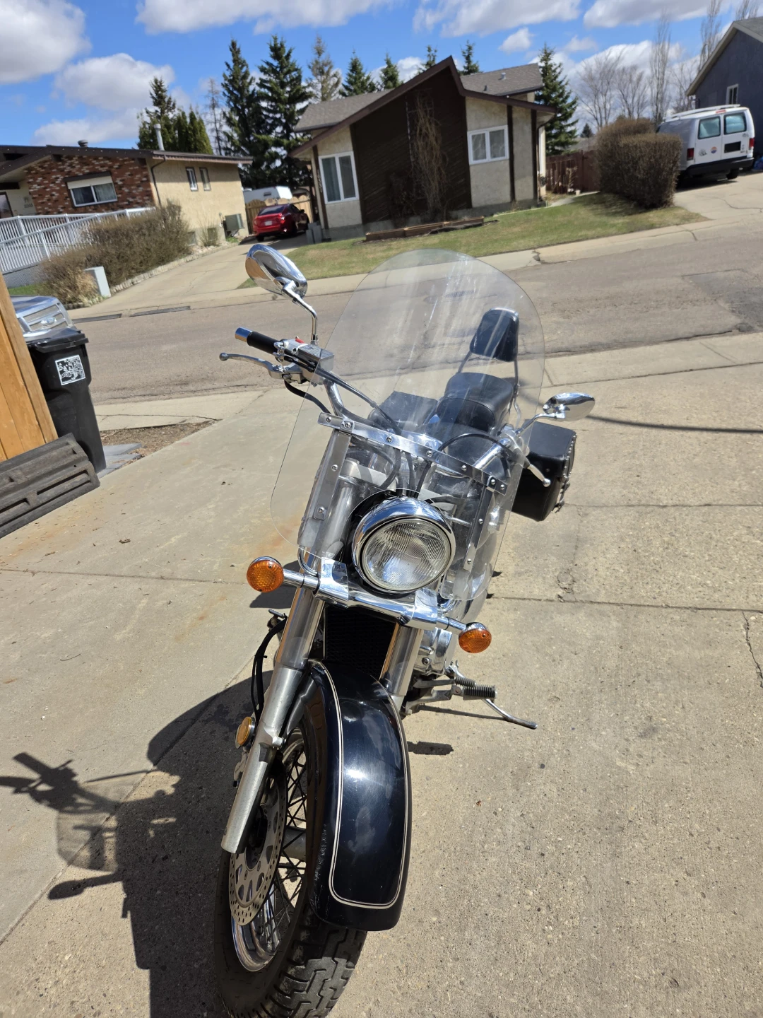 Black Cruiser Motorcycle with Saddlebags - photo 2