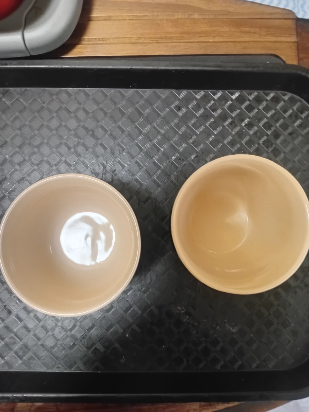 Set of 2 Baileys branded bowls - photo 3