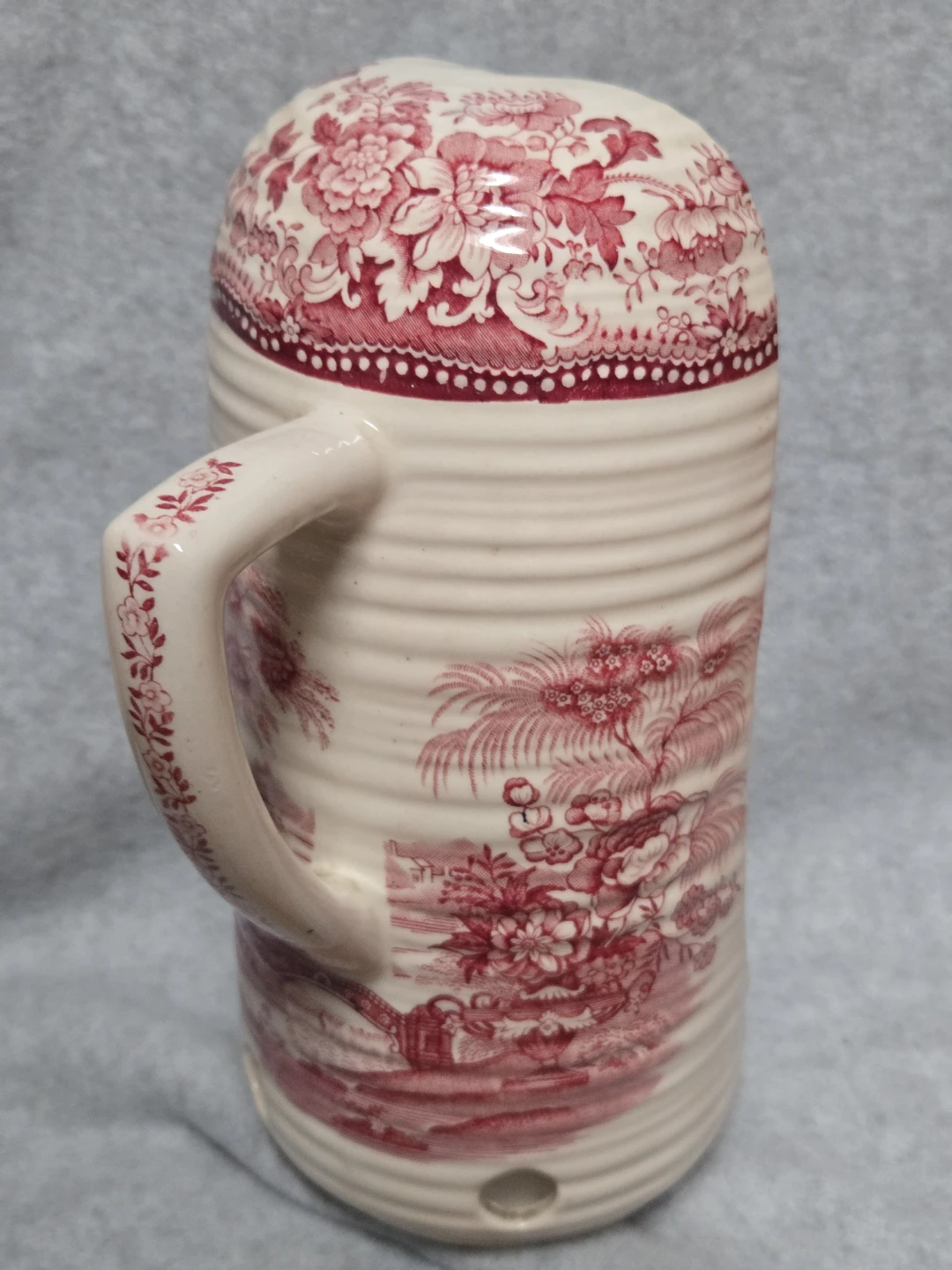 Mason's Ironstone "Tonquin" Plate and Pitcher Set