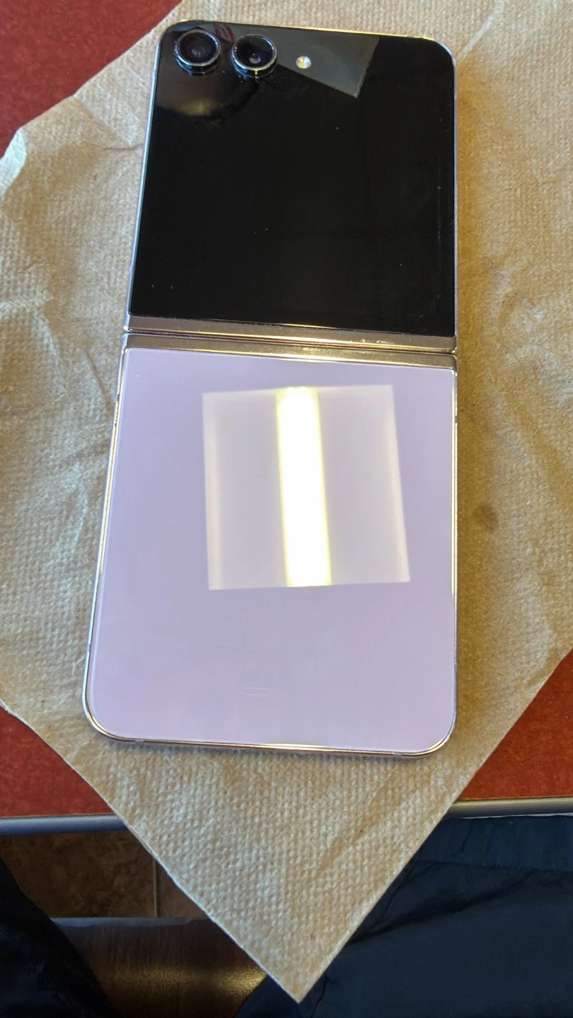 Samsung Galaxy Z Flip 5 - 512 Gb