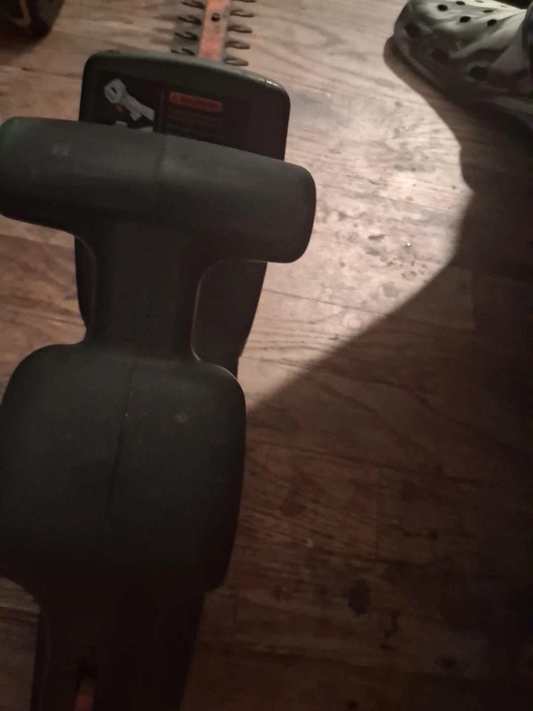Black and Decker Hedge Trimmer - photo 3