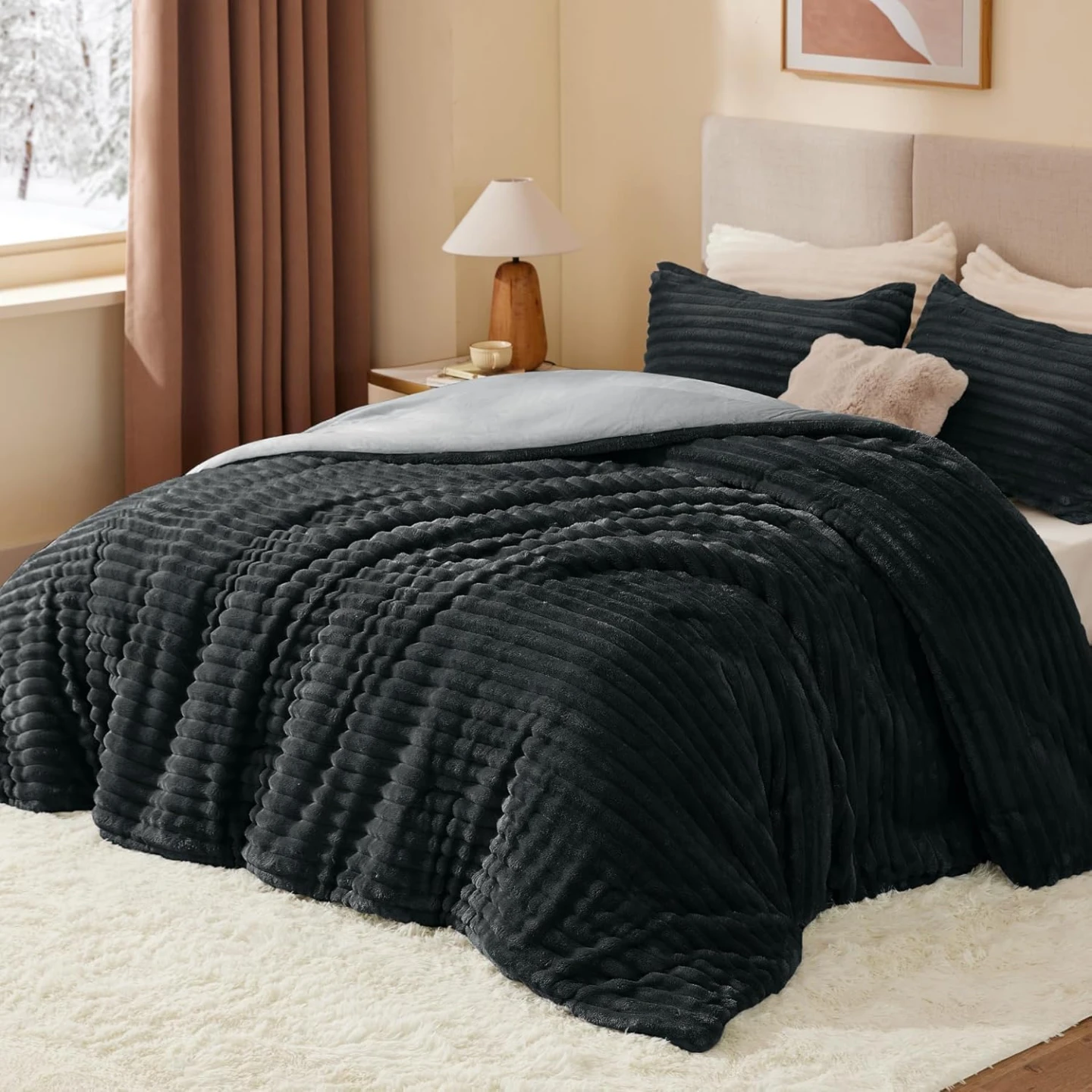 BEDELITE Fleece Queen Comforter Set-Black -Super Soft