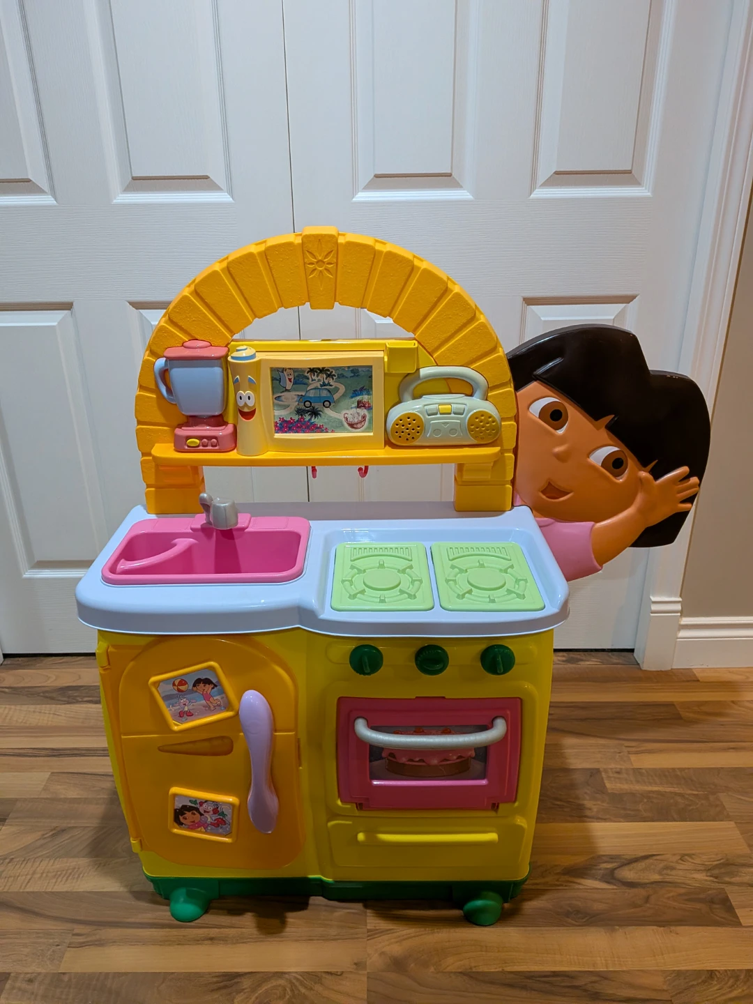 Dora The Explorer Play Kitchen