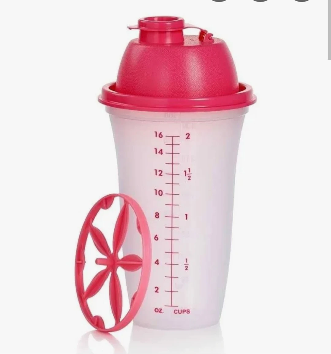 Tupperware Shaker Cup with Mixing Insert -  hold 2 cups