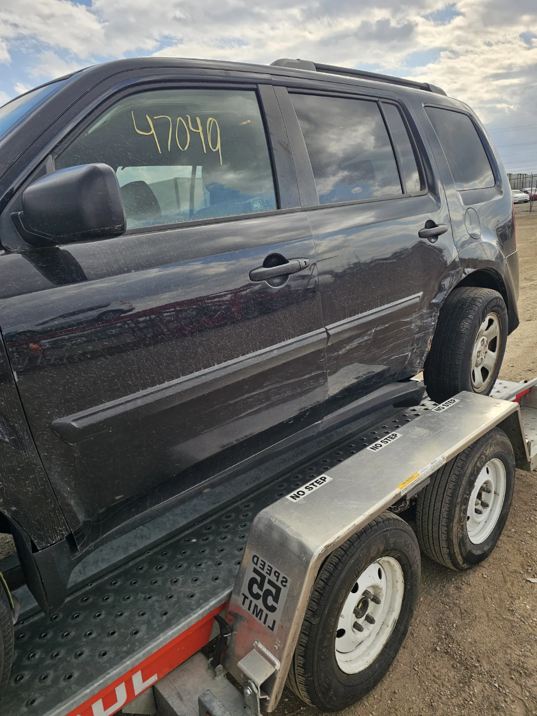 Black Honda Pilot SUV - photo 3