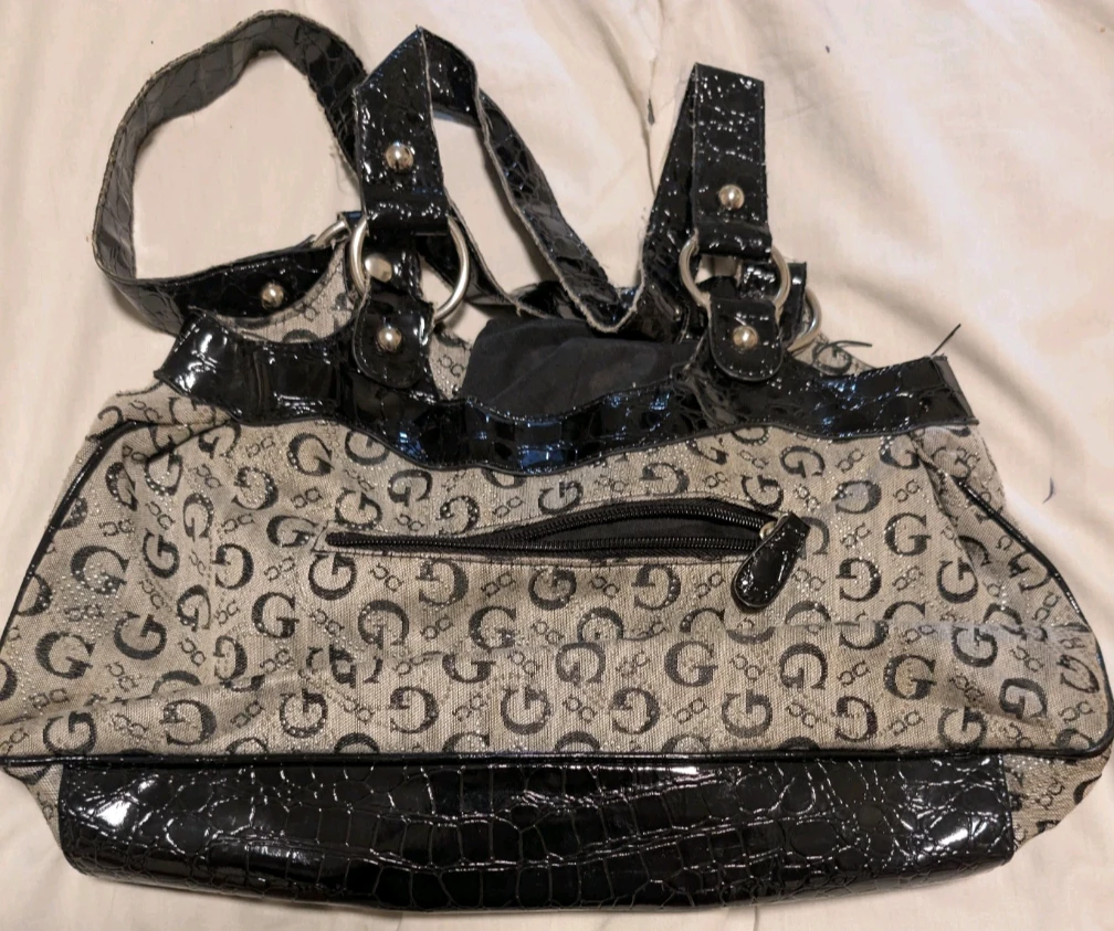 GUESS Monogram Shoulder Bag - photo 2