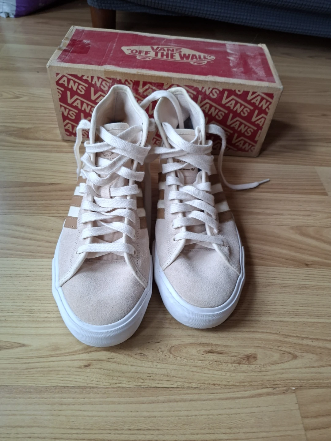 Adidas High Top Sneakers Beige Men's Size 8