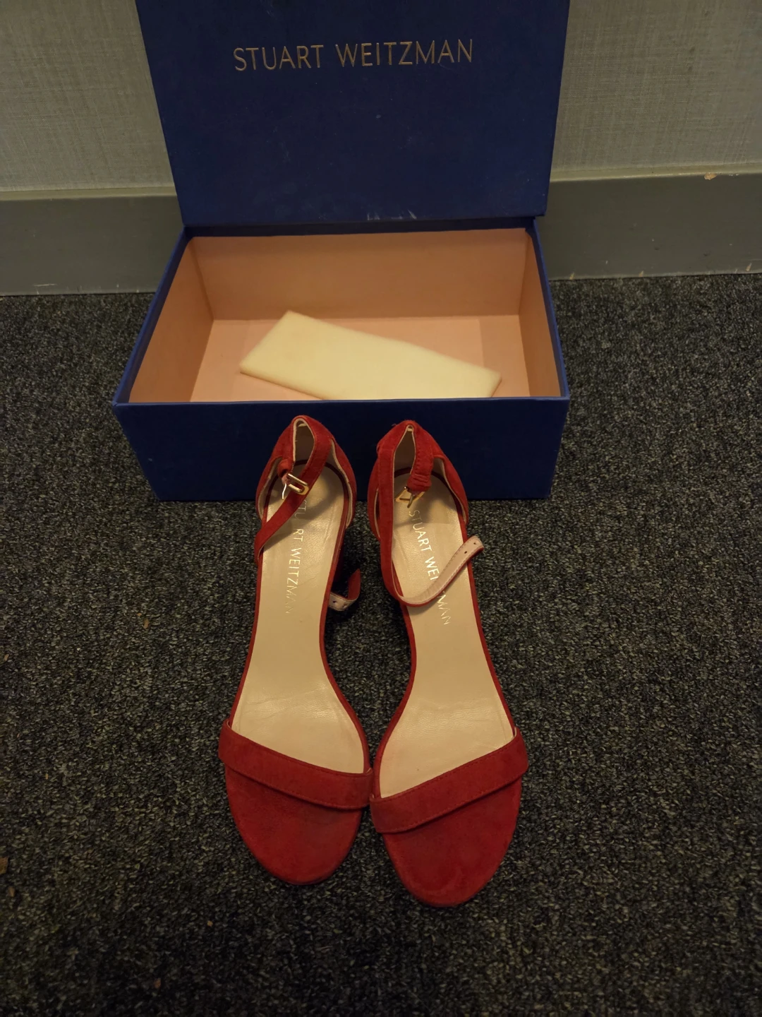 Stuart Weitzman Red Suede Heels Size 7 - photo 2