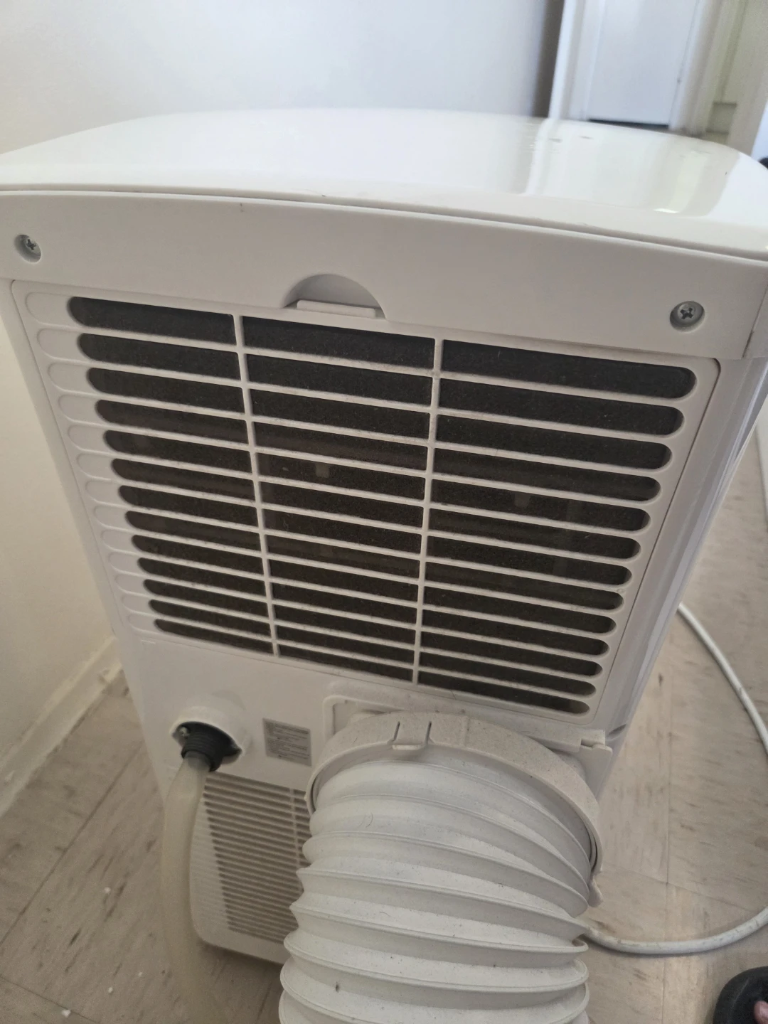 Arctic King Portable Air Conditioner - photo 3