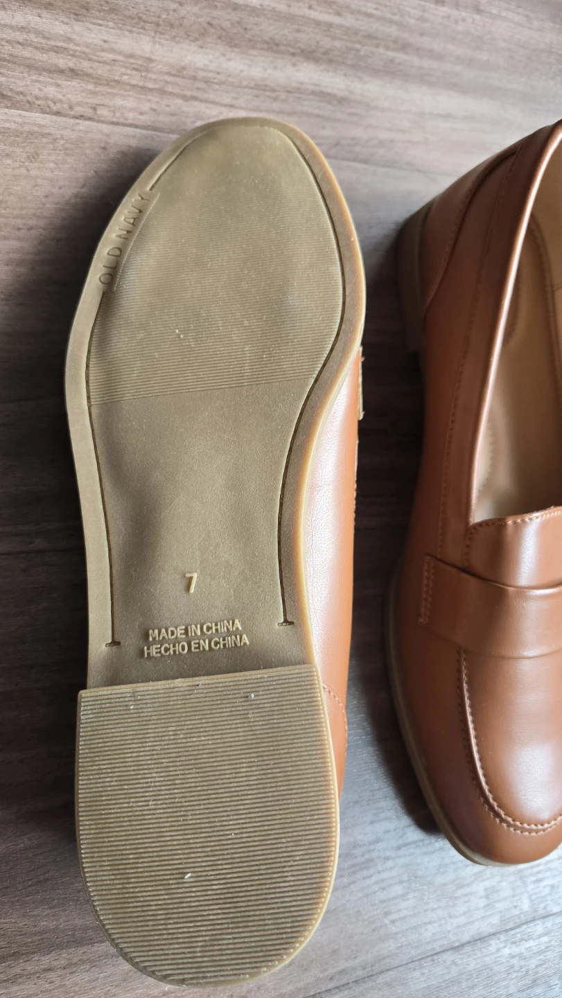 Old Navy Women's Tan Loafers Size 7 - photo 2
