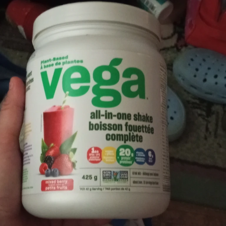 Vega All-in-One Shake - Mixed Berry - 425g