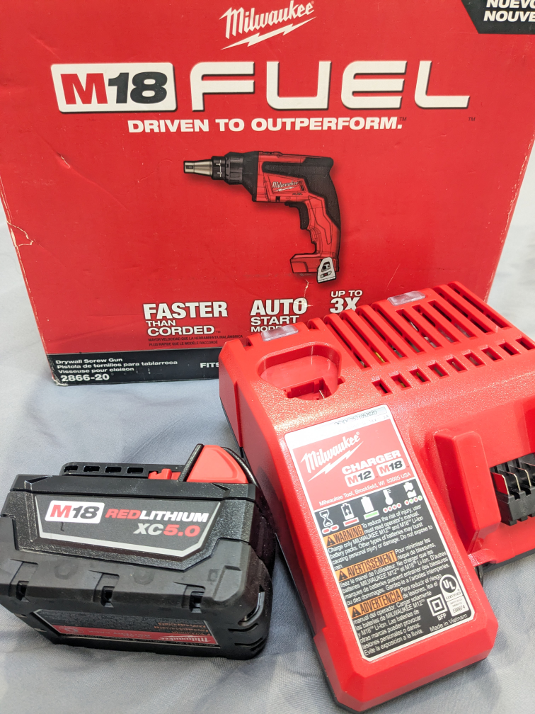 M18 Milwaukee FUEL Drywall Screwgun Combo Kit