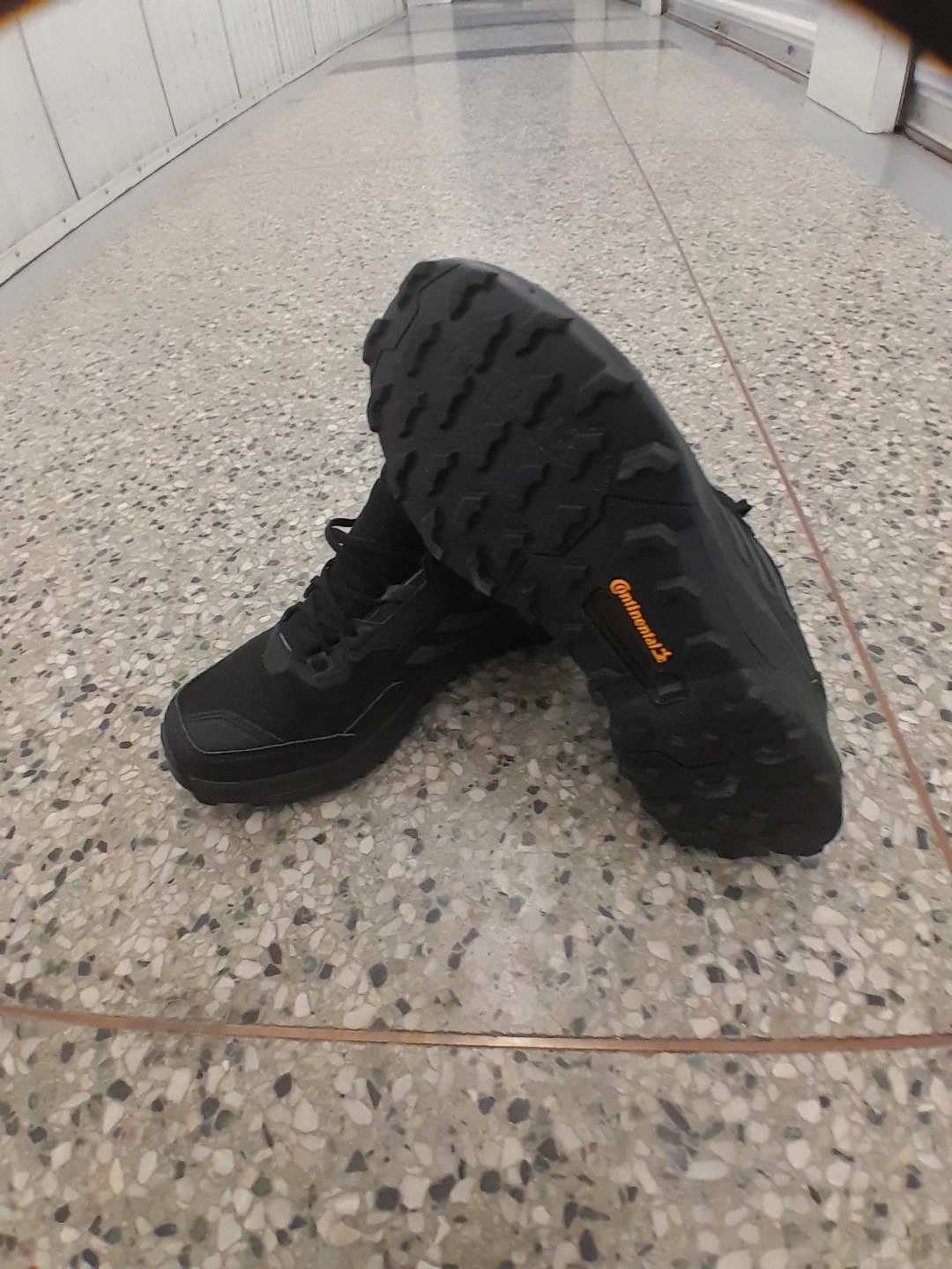 Adidas Terrex Trail Running Shoes Size 9 - photo 3