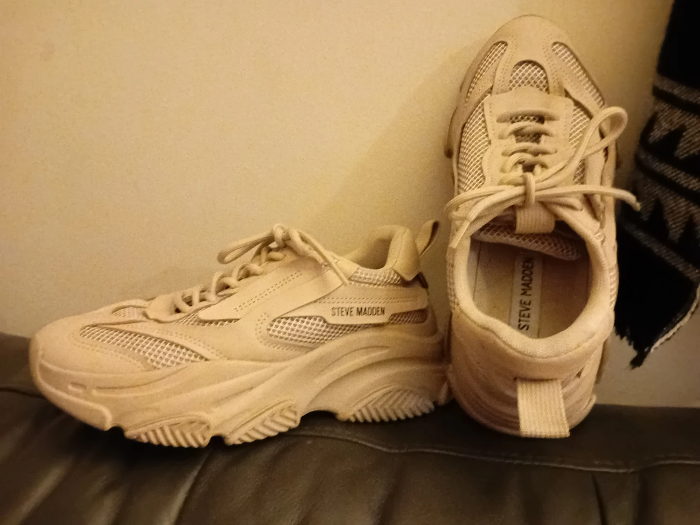 Steve Madden "Possession" Sneakers