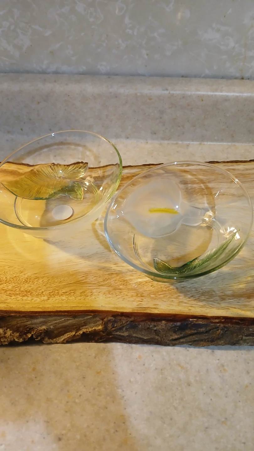 2 glass bowls for $5.00
