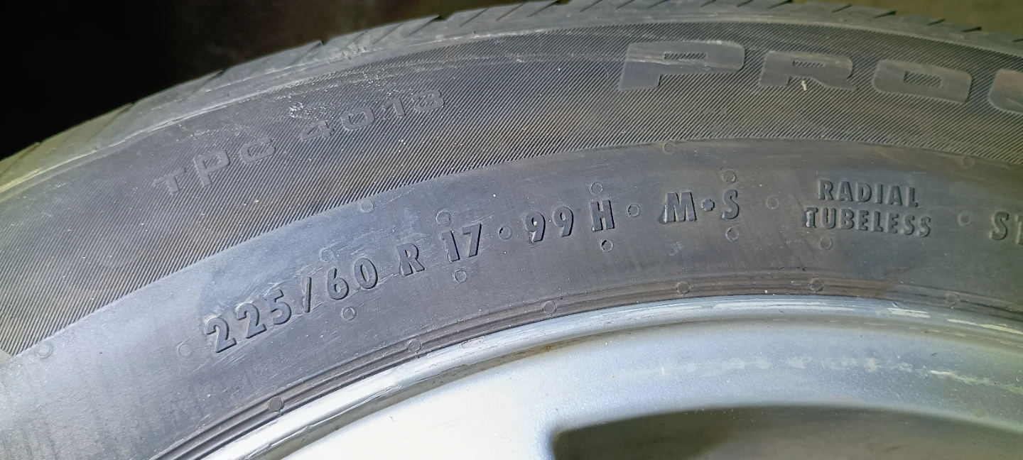 BMW Alloy Wheel with Continental Tire - photo 2