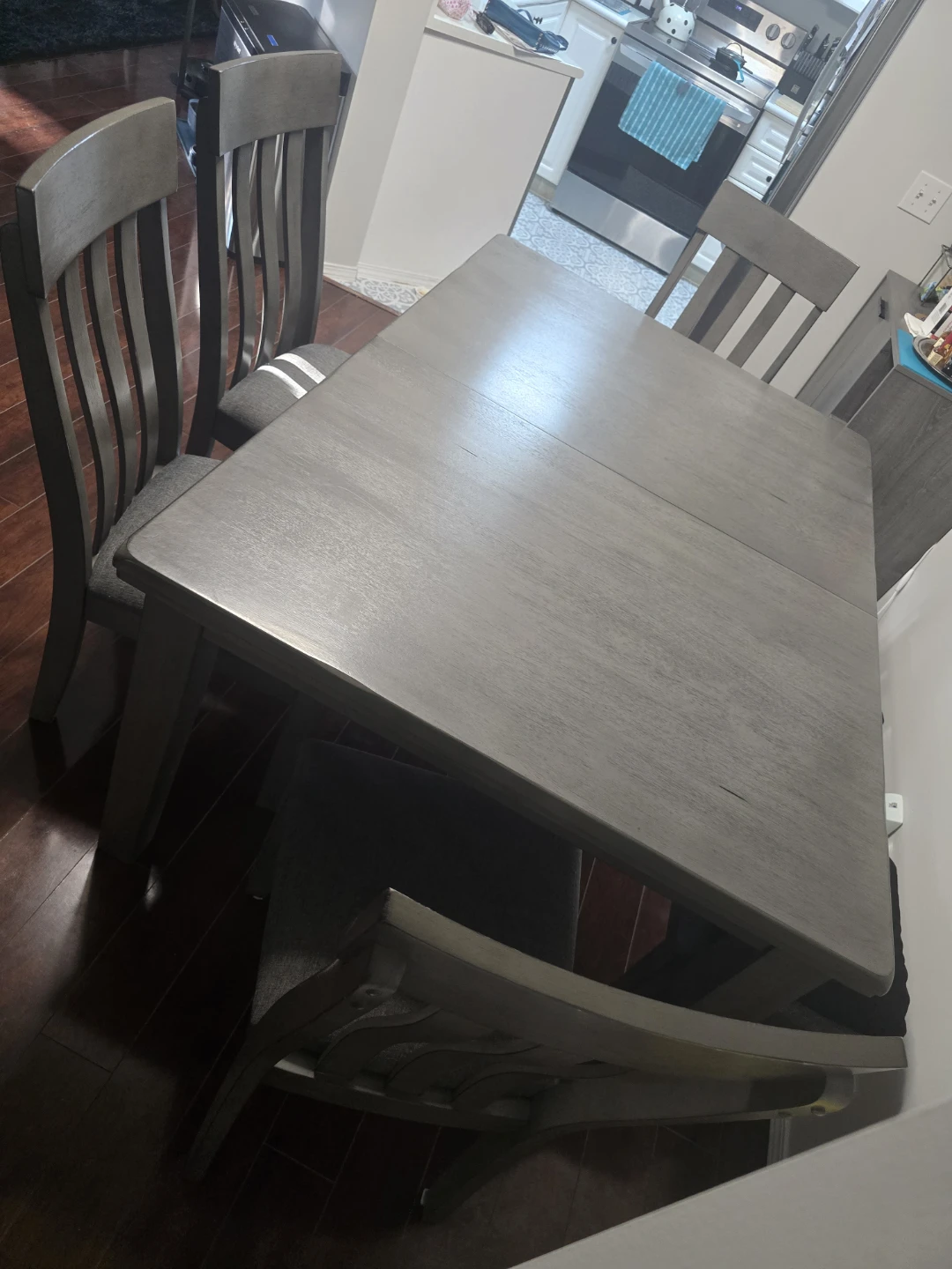 Hallanden Dining Set - Gray / 6-Piece