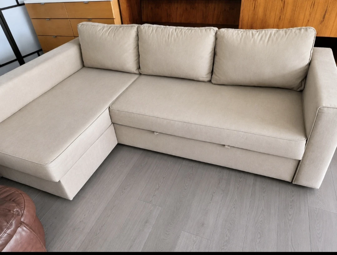 Sectional Sofa with Storage