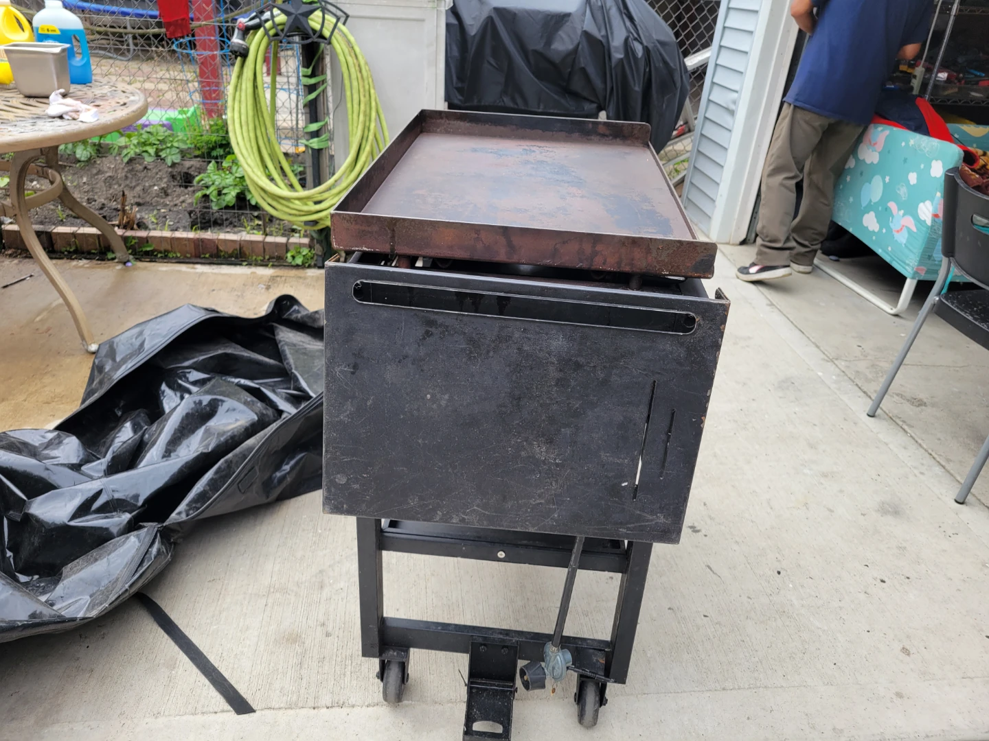 FLAT IRON Propane Griddle - photo 4