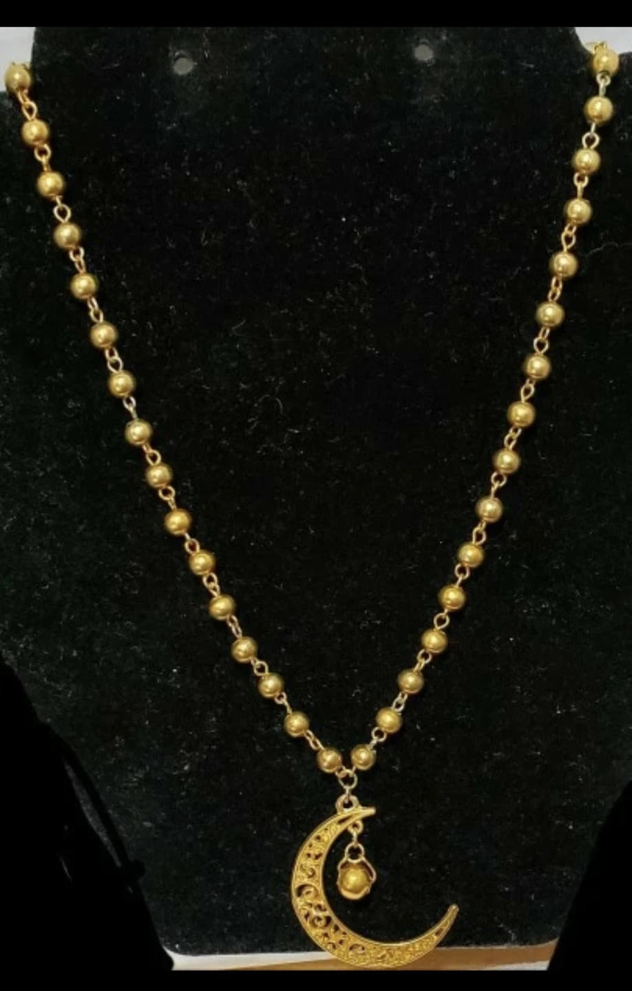 Handmade Beaded Necklace