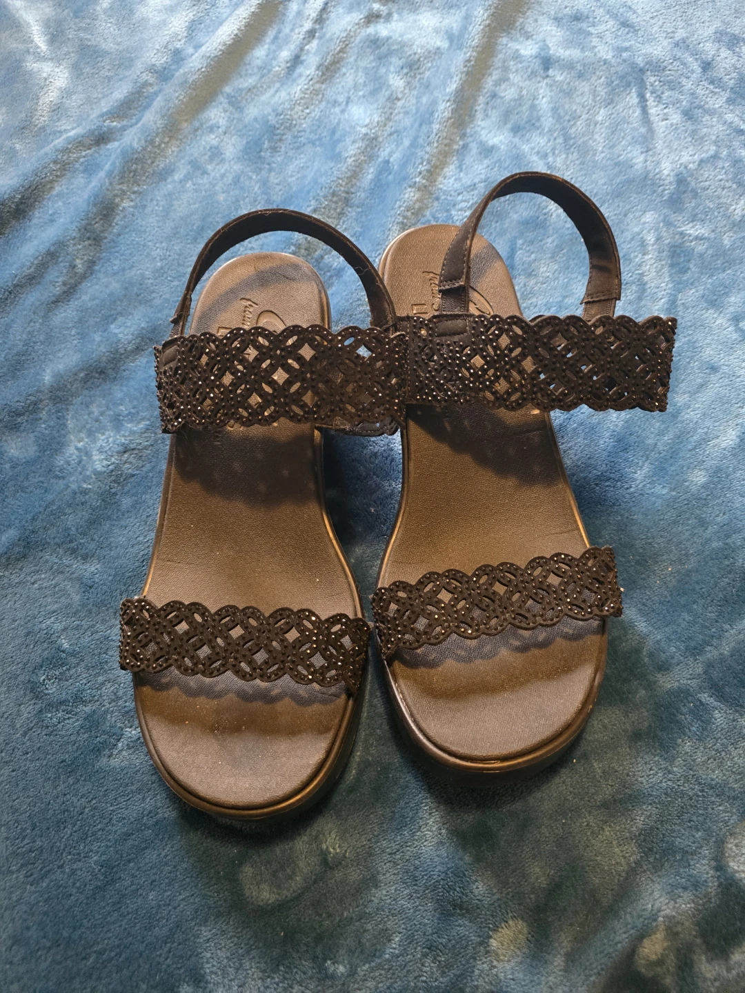 Size 11 Skechers Black Embellished Wedge Sandals