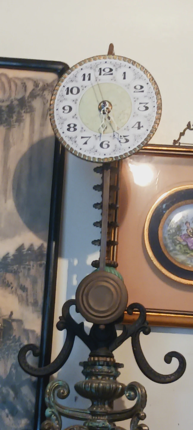 Antique Pendulum Clock - photo 2