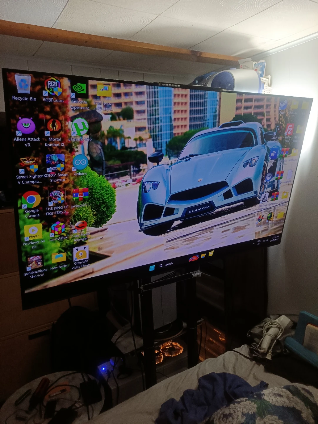 samsung s90d 55 inch 4k qd oled 120hz tv with tiny sing blue dot - photo 2