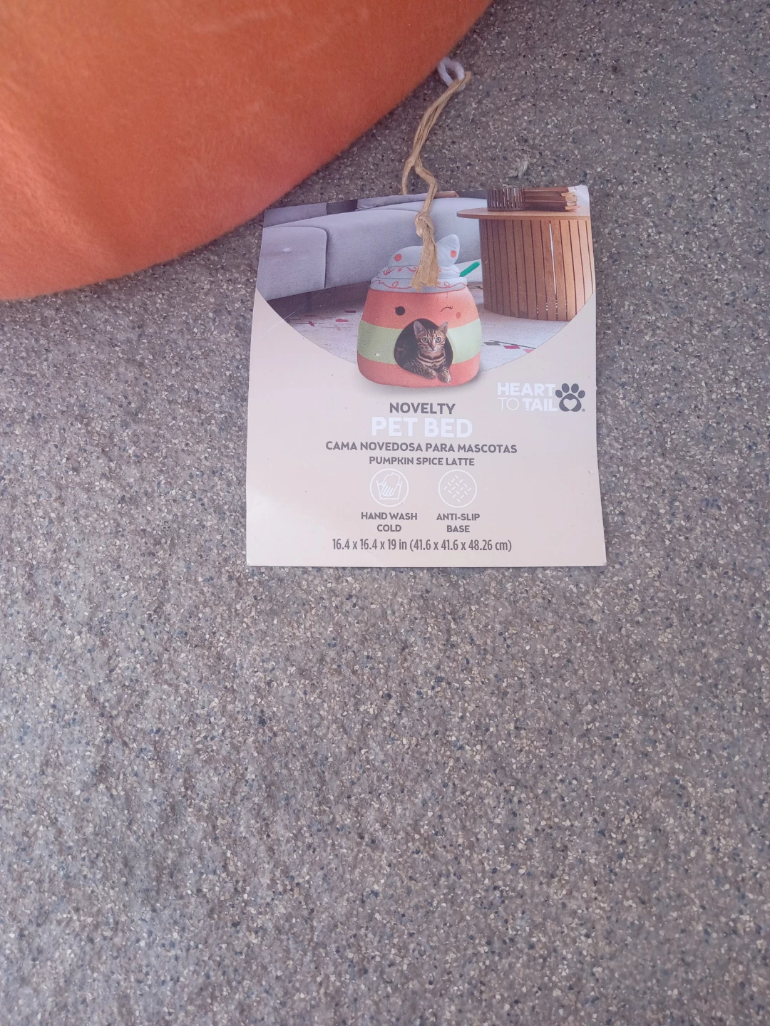 Heart to Tail Pumpkin Spice Latte Cat Bed - photo 2