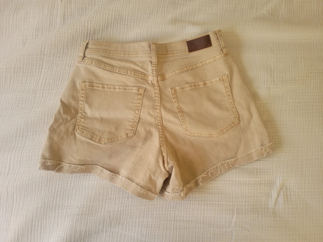 Hollister Beige Jean Shorts - photo 2