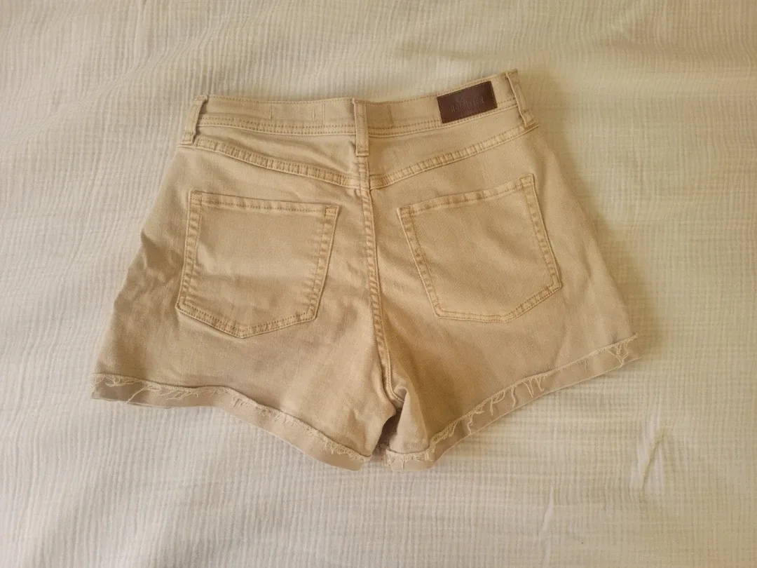 Hollister Beige Jean Shorts - photo 2