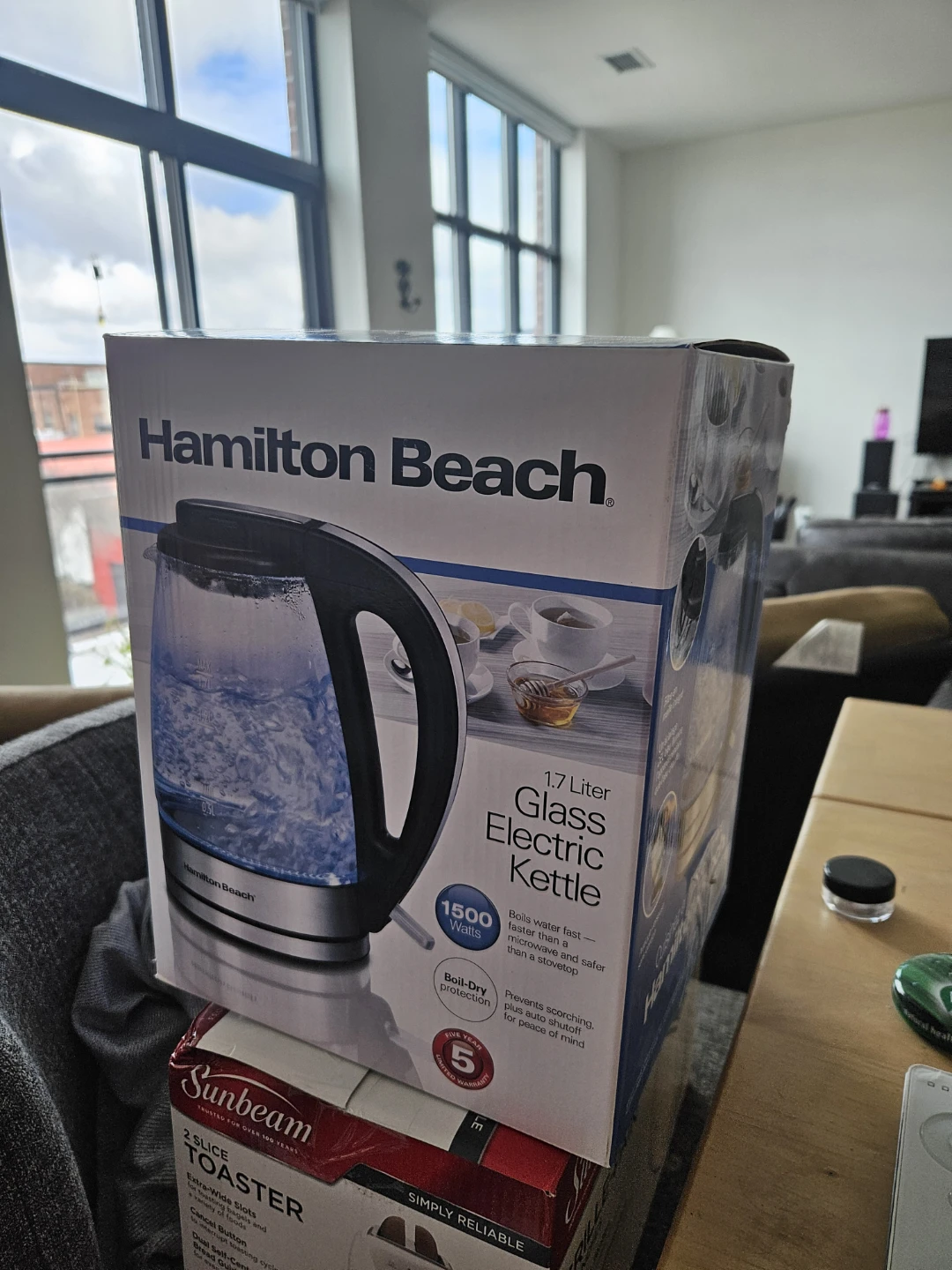 Hamilton Beach 1.7 Liter Glass Electric Kettle