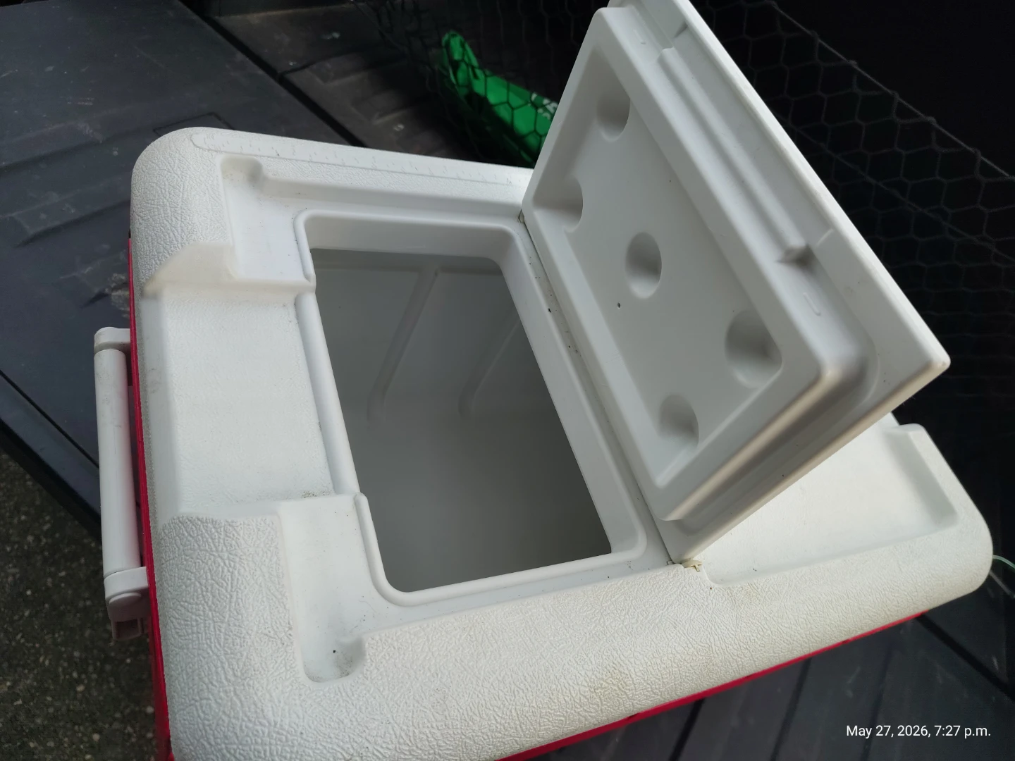 Coleman Vintage 🥕 40qt Fishing 🎣🦦 Camping Cooler - photo 2