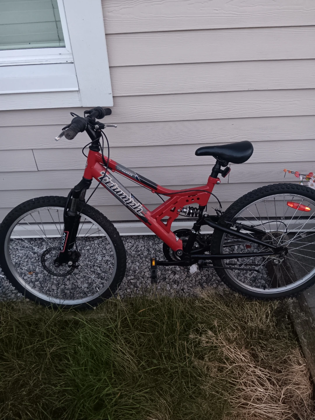 Red Triumph Mountain Bike