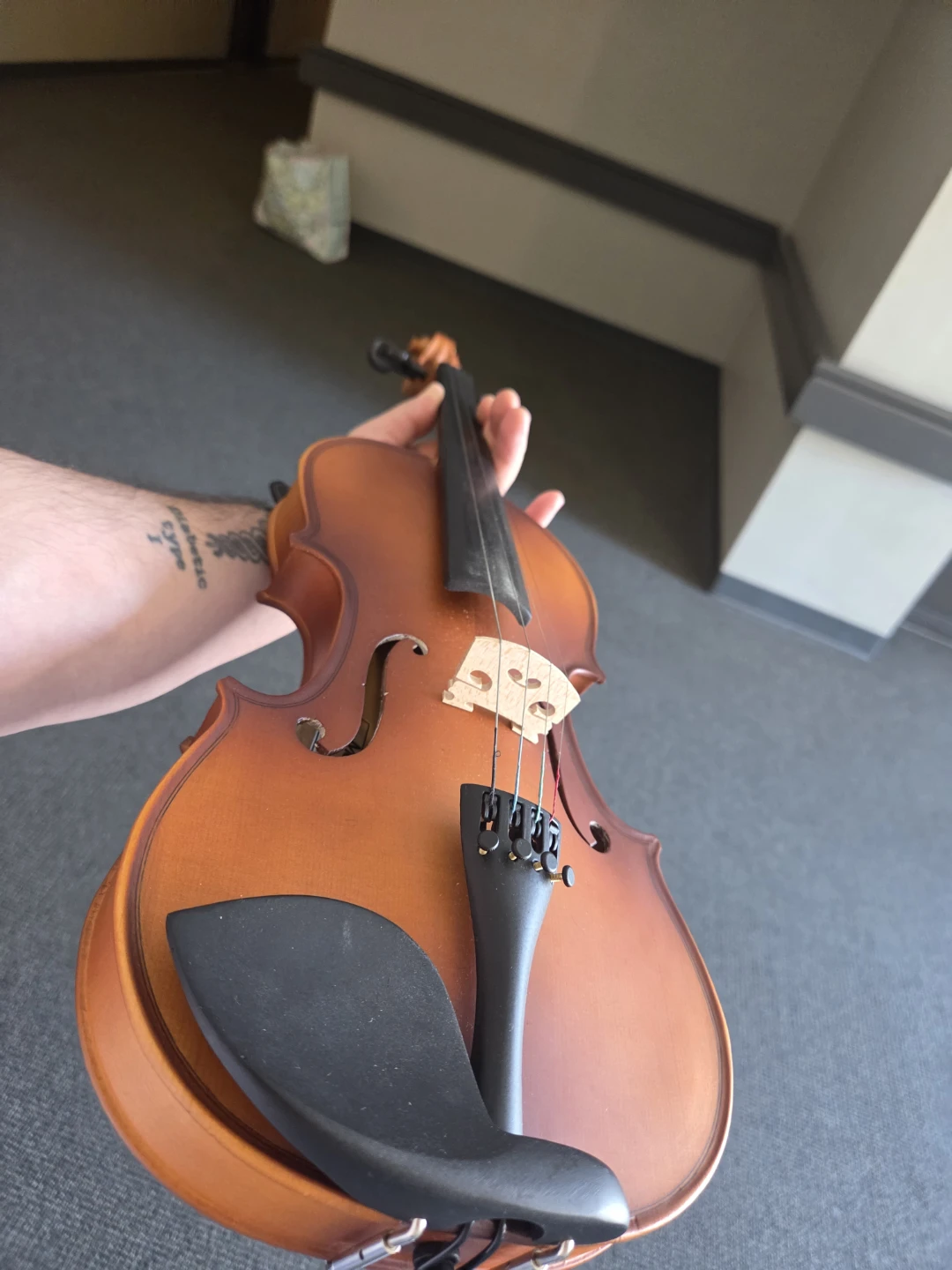 Mendini Violin with Case and Bow - photo 2