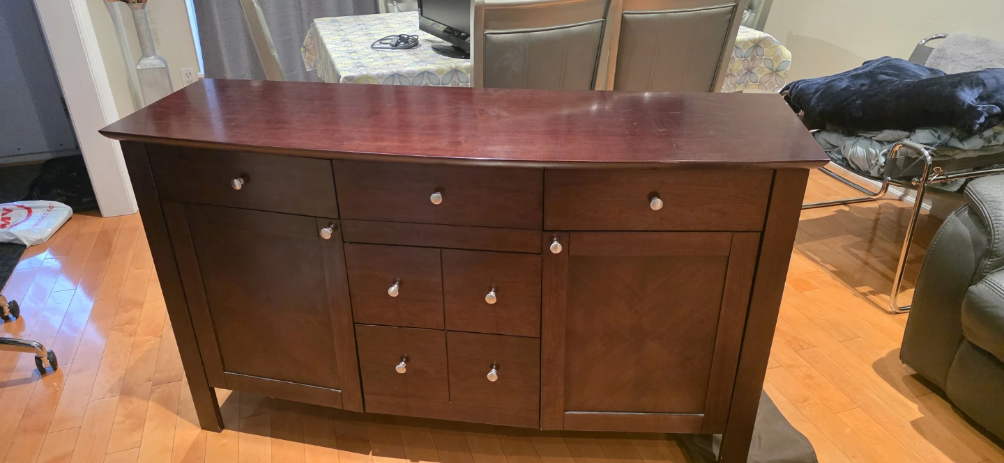 Dark Wood Buffet/Sideboard with Drawers and Cabinet Doors