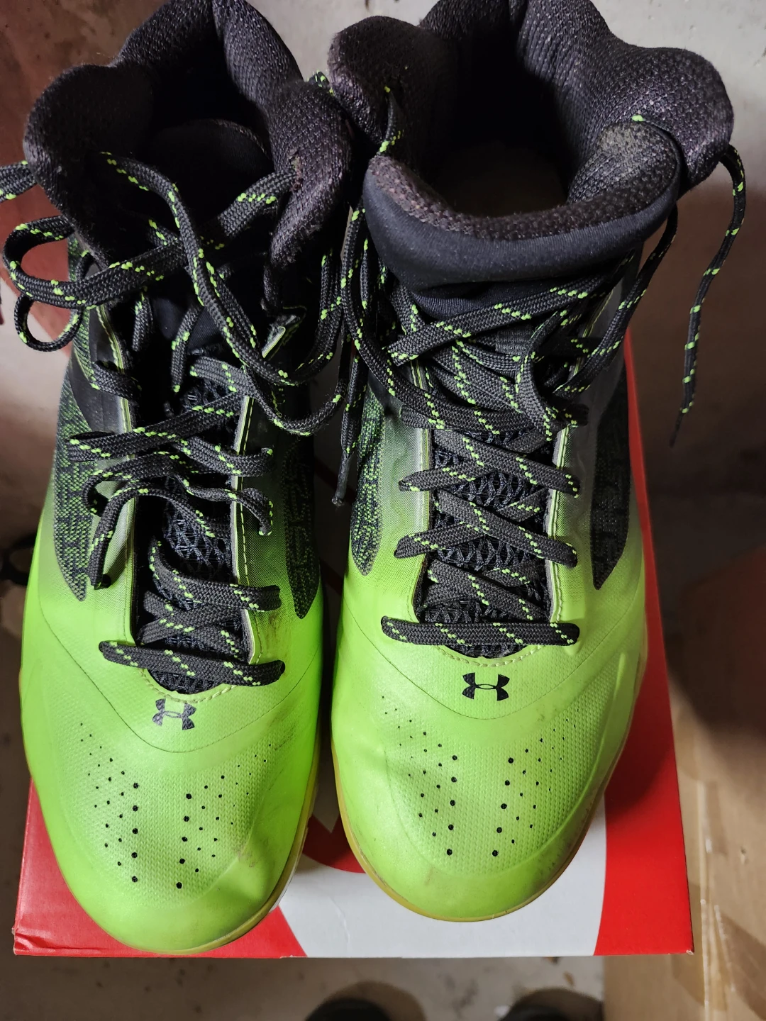 Under Armour Basketball Shoes - Men's Size 10.5 - photo 3
