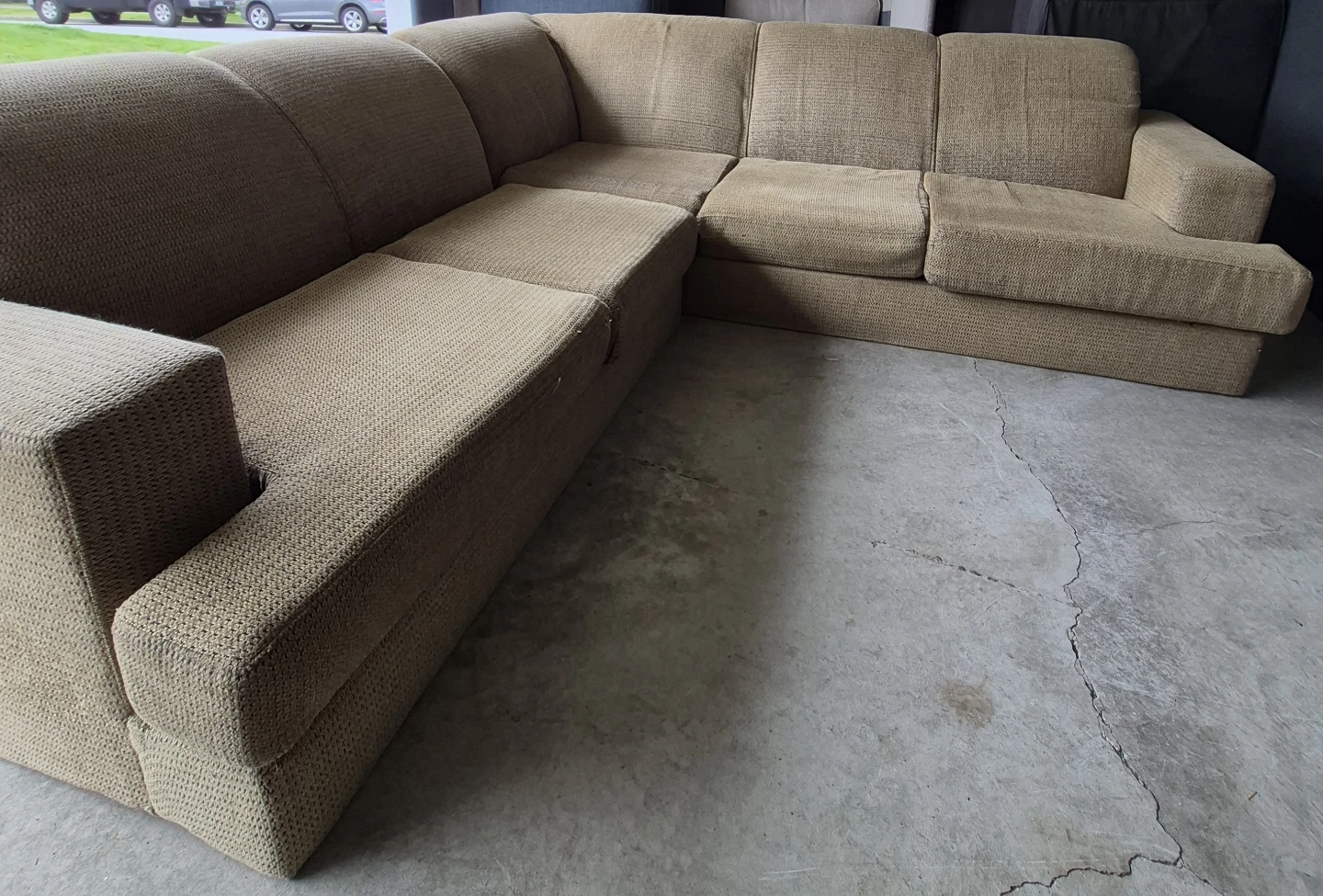 Sectional L Shape Sofa Couch Comfy and Big - photo 2