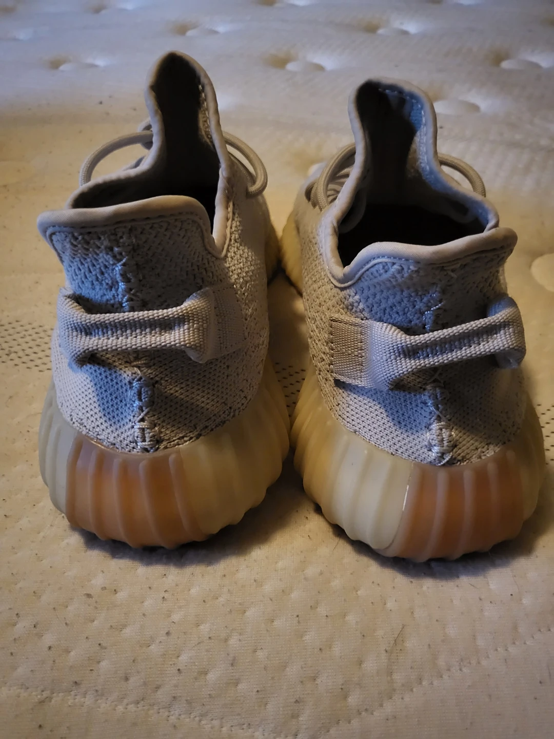 Yeezy Boost 350 V2 Sesame 2018 - photo 3