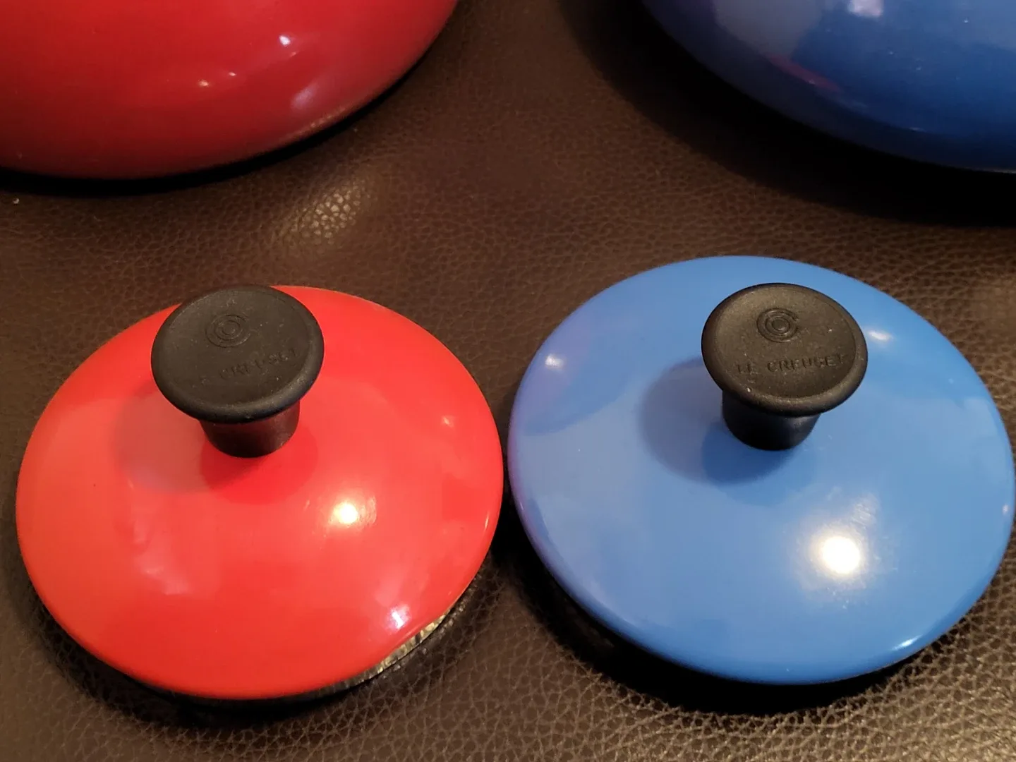 Le Creuset Whistling Kettles - Red & Blue - photo 5