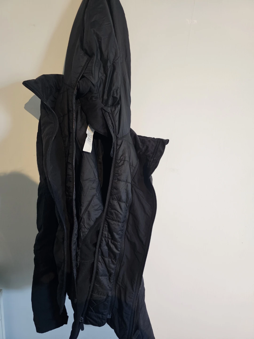 ⬇️Price down⬇️[Moving out sale]Lululemon jacket for women - photo 4