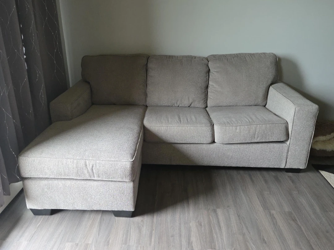 Grey Sectional Sofa with Chaise