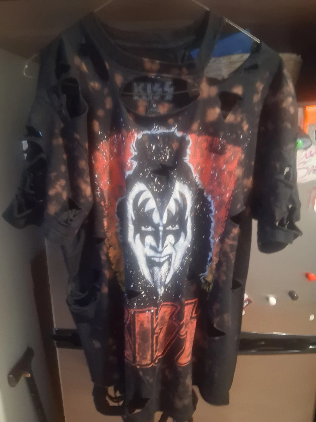 KISS 90's style black distressed shirt size M - photo 3