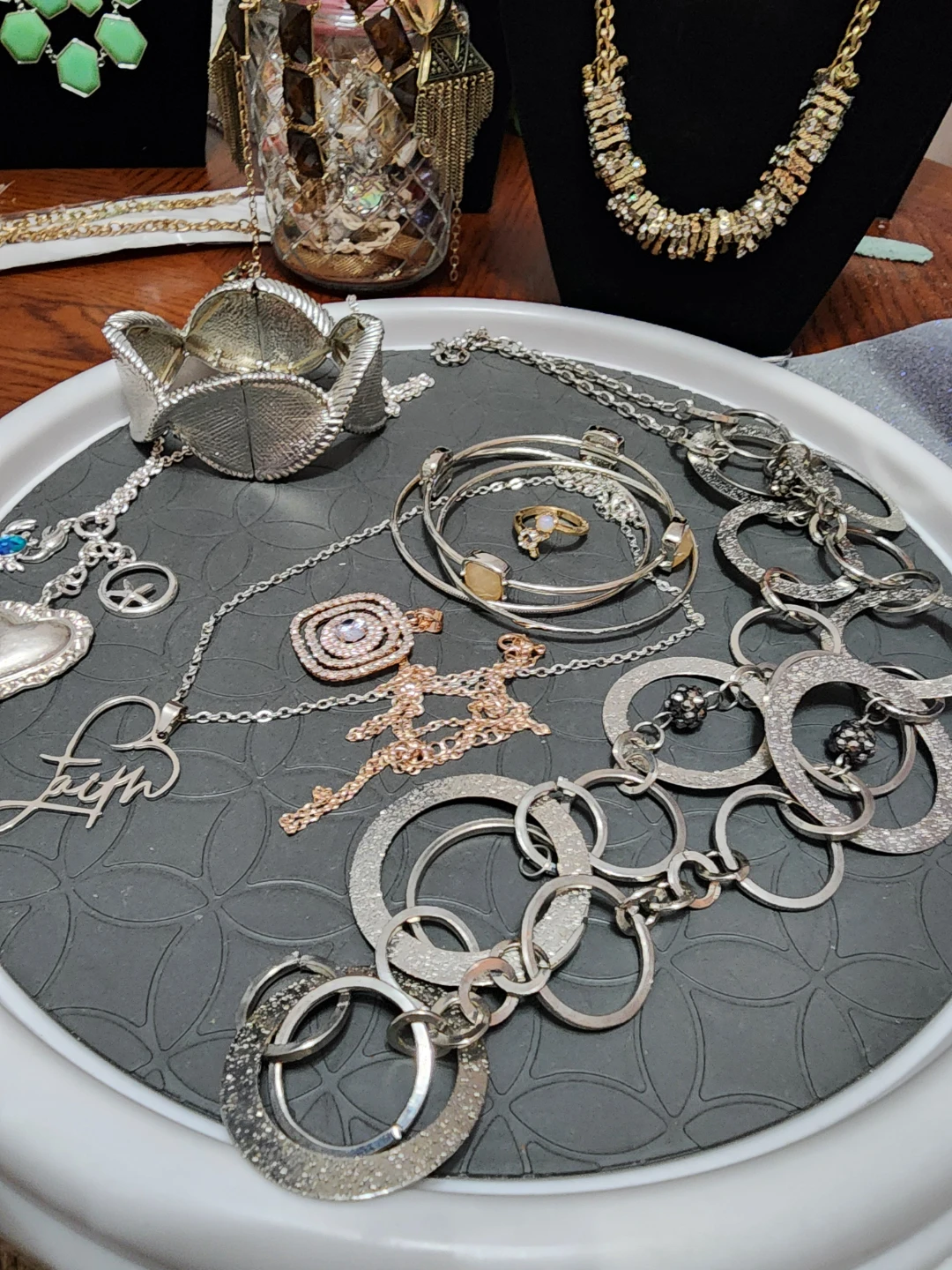 Assorted Fashion Jewelry Lot - photo 2