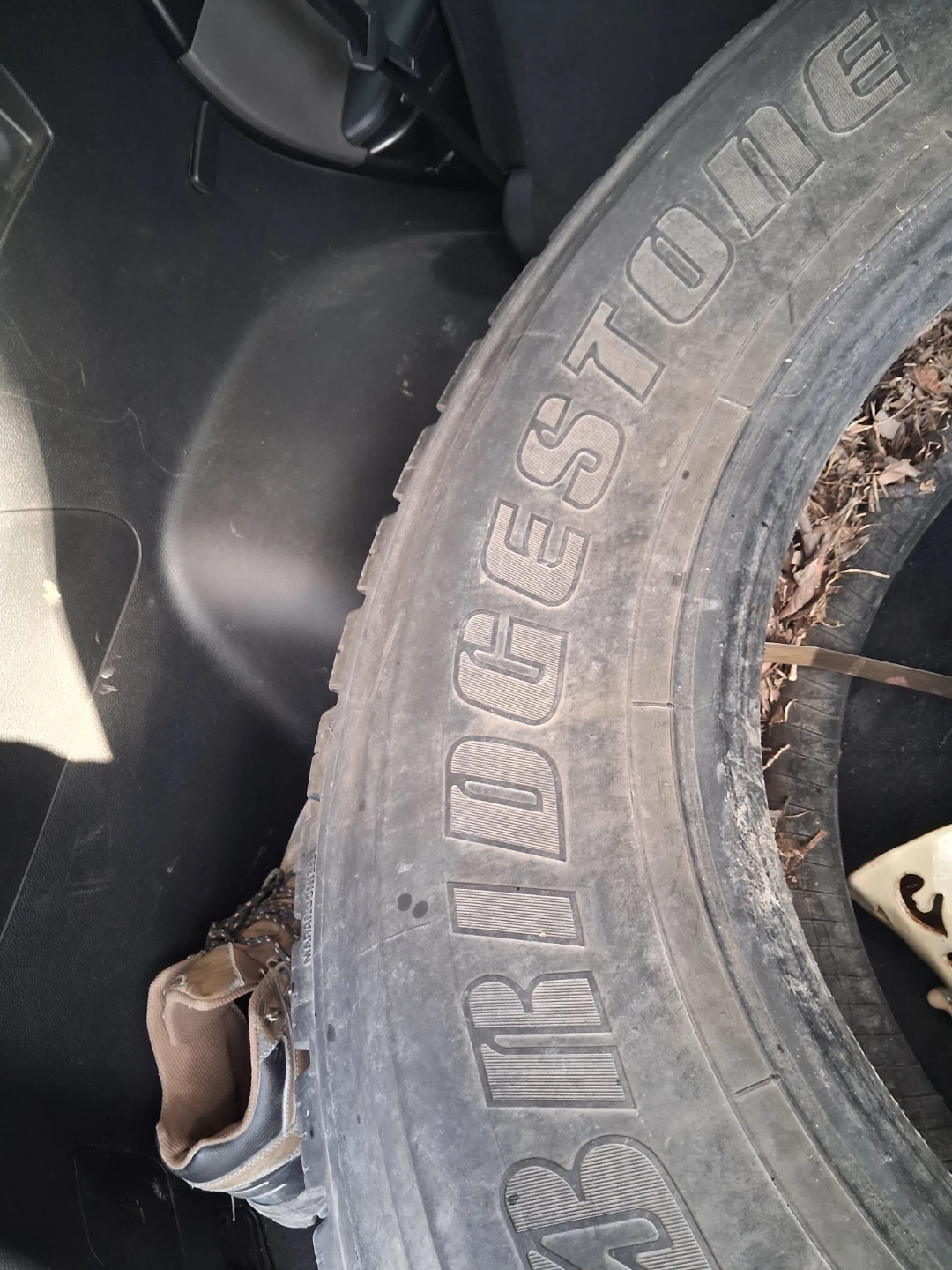 11R 22.5  truck tire - photo 3