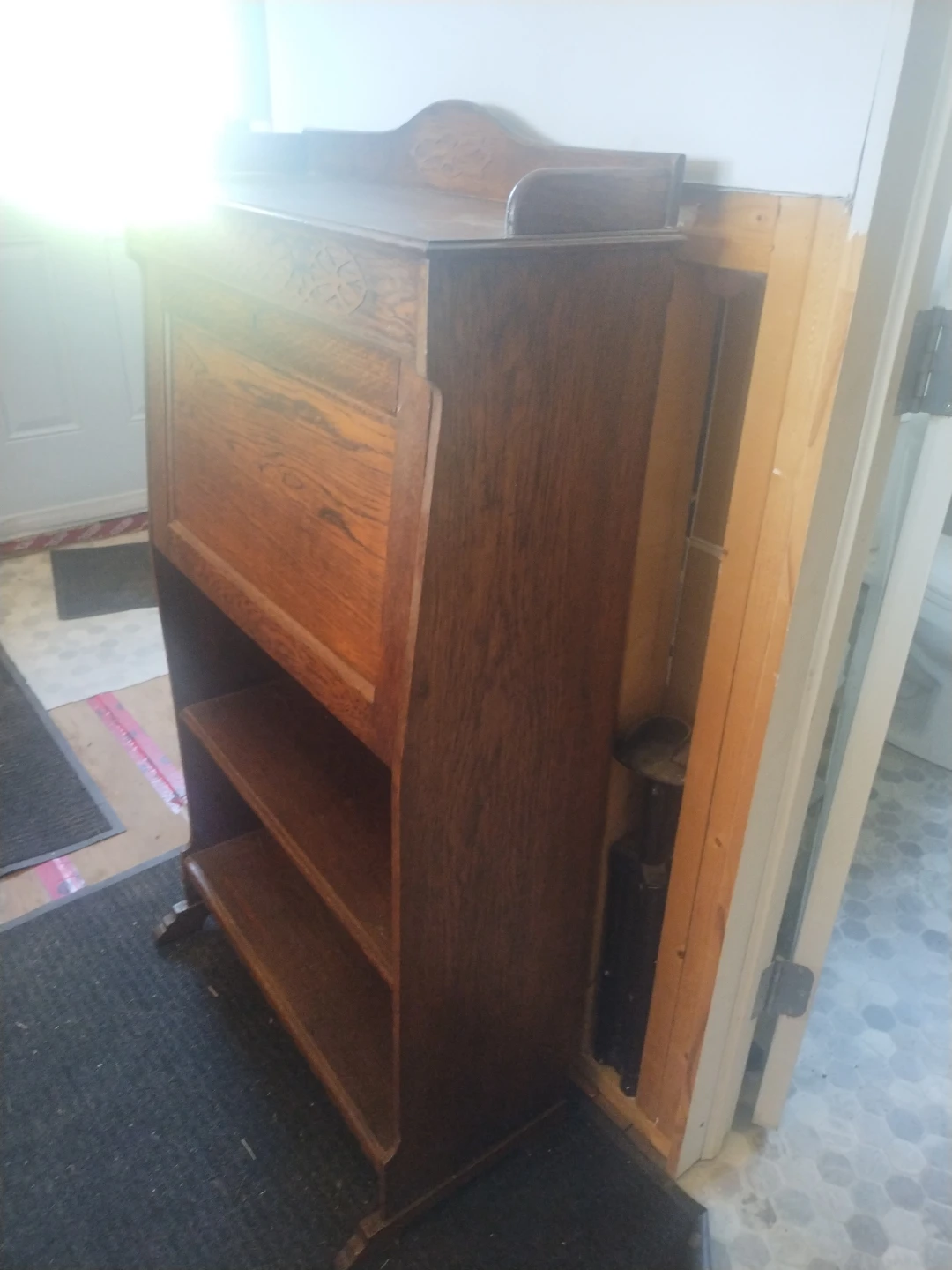 Vintage Oak Secretary Desk with Shelving - photo 4